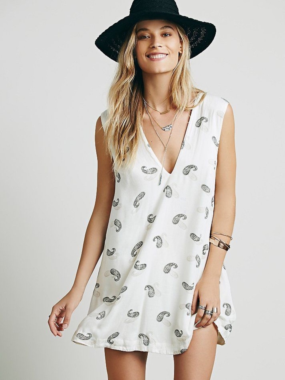 Free People Boho Jagger Paisley Deep V-Neck Mini Dress/Tunic Cream